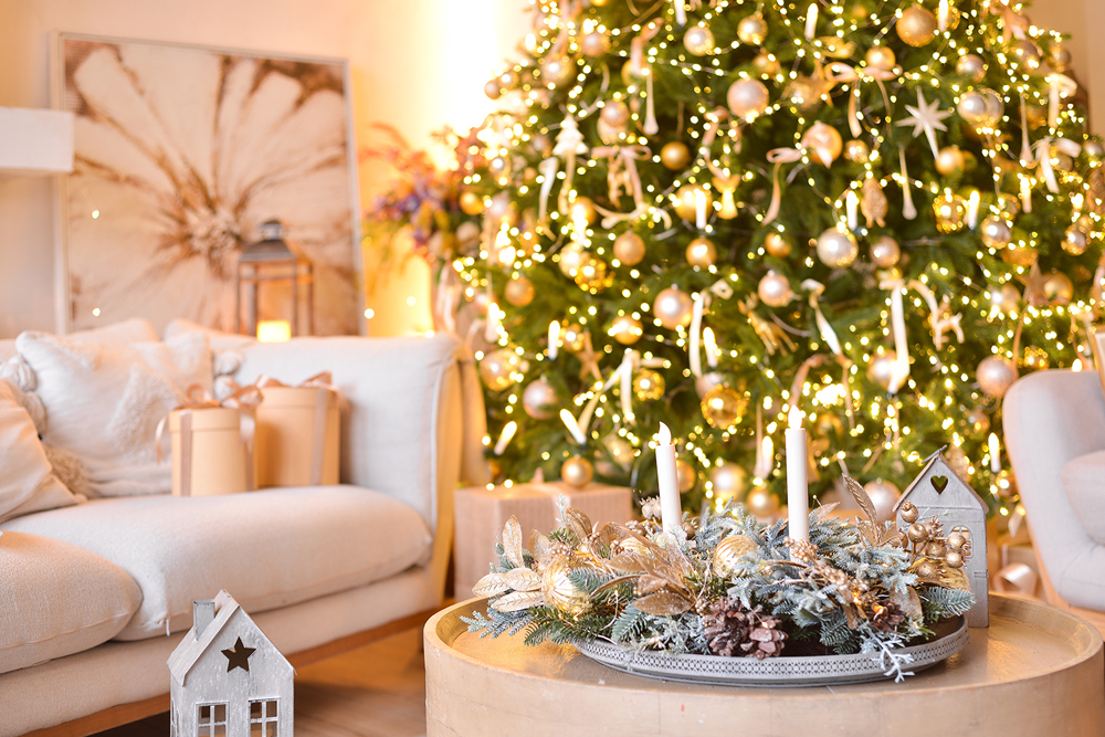 Новогодний портрет у елки